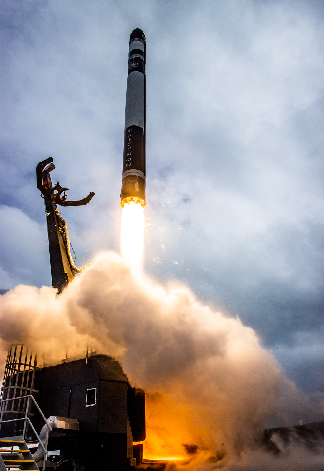 Lift-off R3D2 mission from LC-1, Image credit Kieran Fanning and Sam Toms