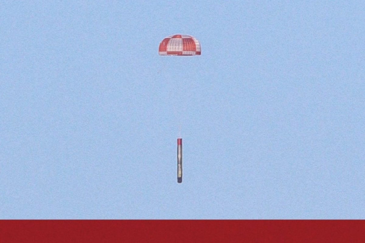 parachute falling